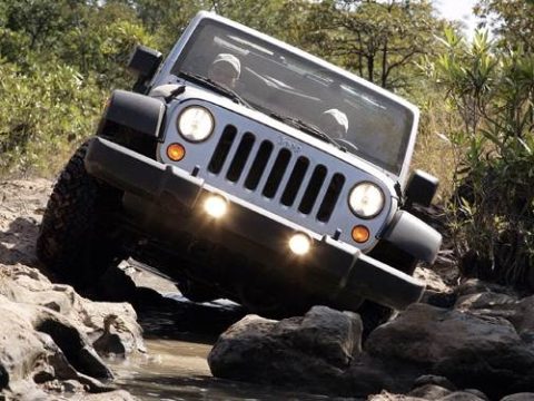 Why Does My Jeep Shake At 40 MPH? All You Need to Know