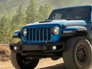 cropped-001-2022-four-wheeler-suv-of-the-year-jeep-wrangler-392-xtreme-recon.webp