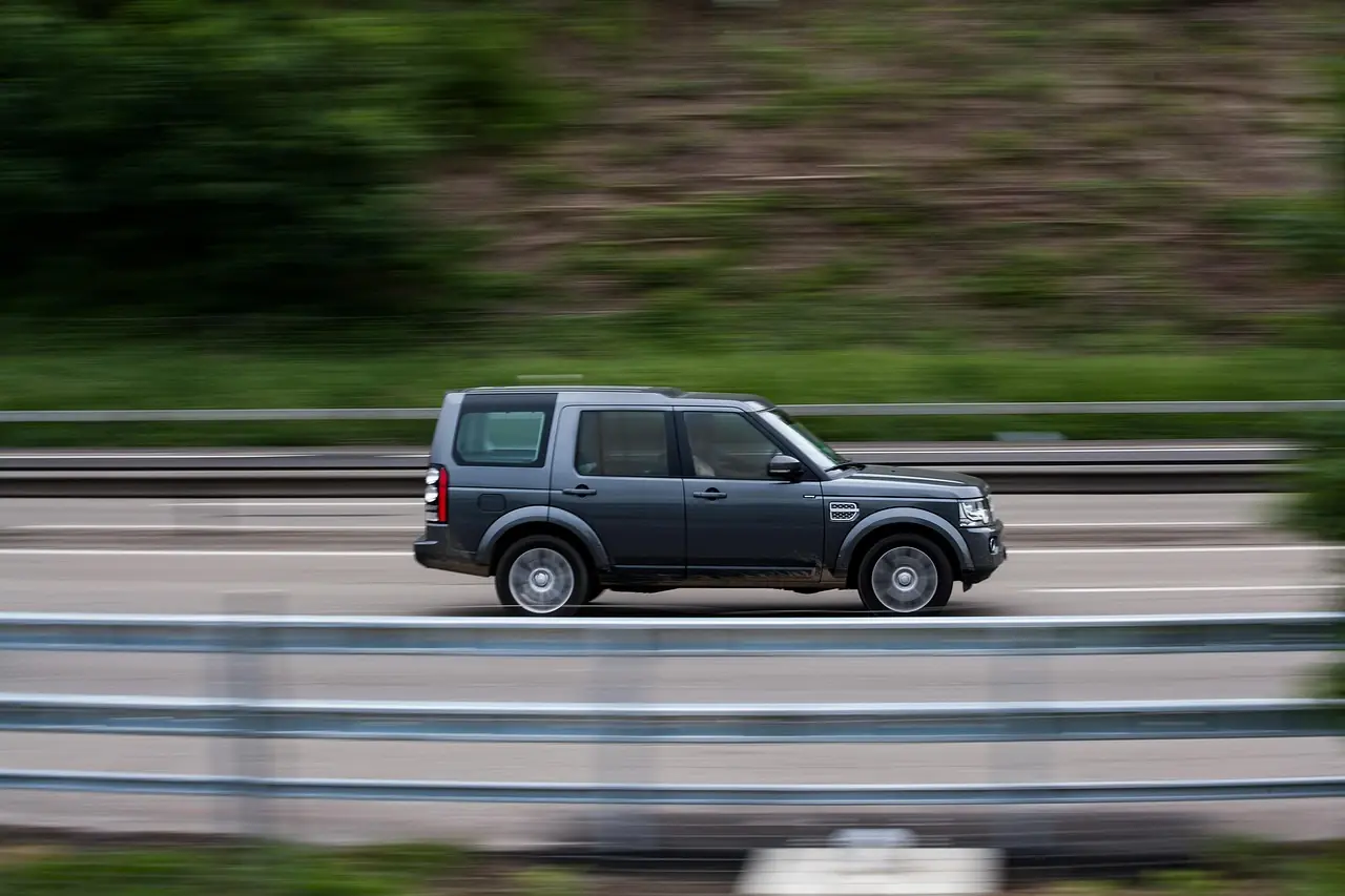 SUV driving on a highway, the moment a stall would take away engine power